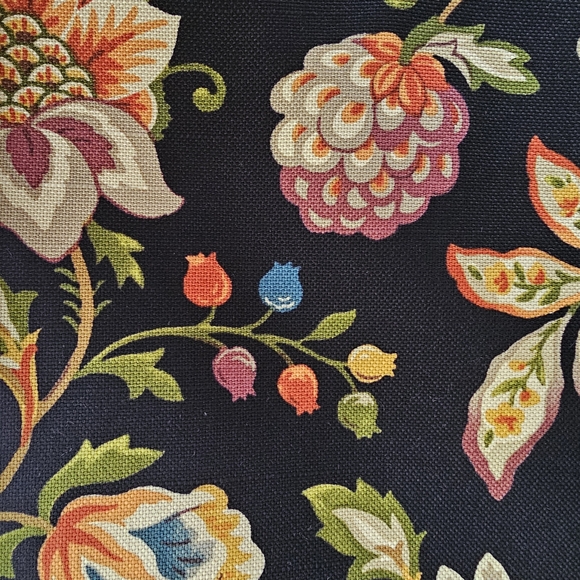 Floral Patterned Fabric - Picture 6 of 6